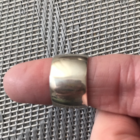 Size 5ish Metalsmiths Sterling Silver ring. NEW - Picture 8 of 10